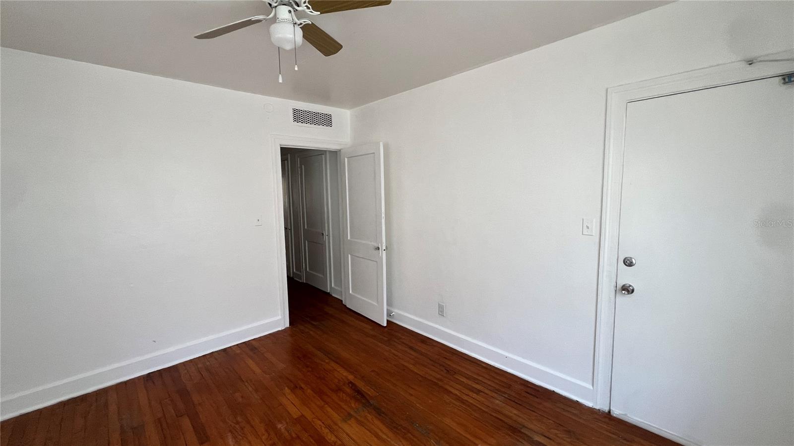 735 GROVE ST N, ST PETERSBURG, FL, 33701