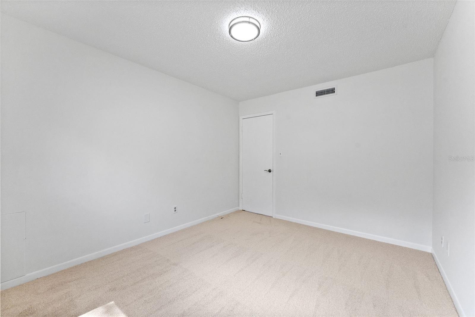 14212 84TH TER, SEMINOLE, FL, 33776