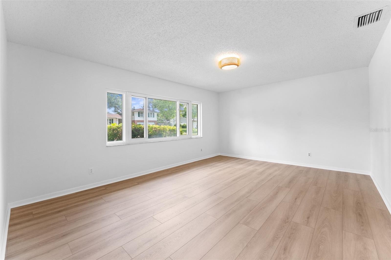 14212 84TH TER, SEMINOLE, FL, 33776