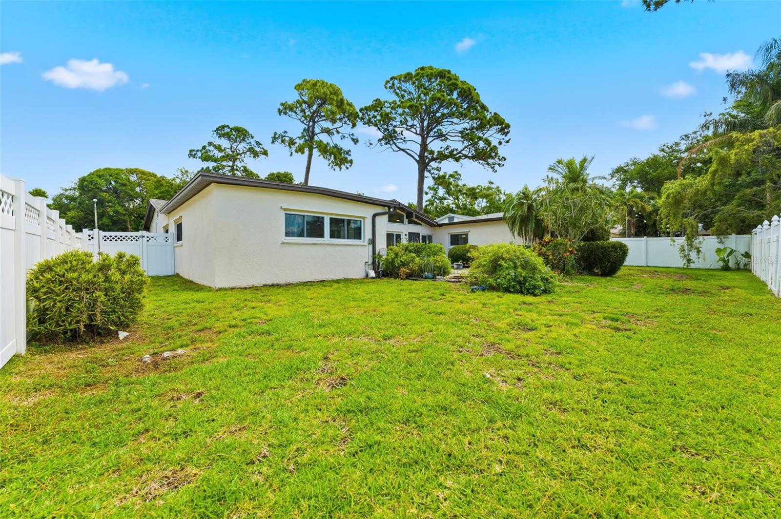 14212 84TH TER, SEMINOLE, FL, 33776