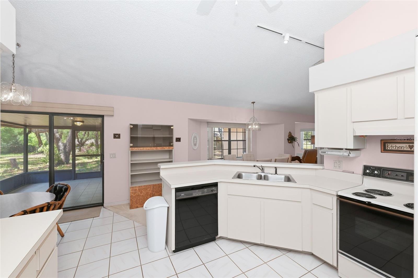 3915 S SPANIEL TRL, INVERNESS, FL, 34450