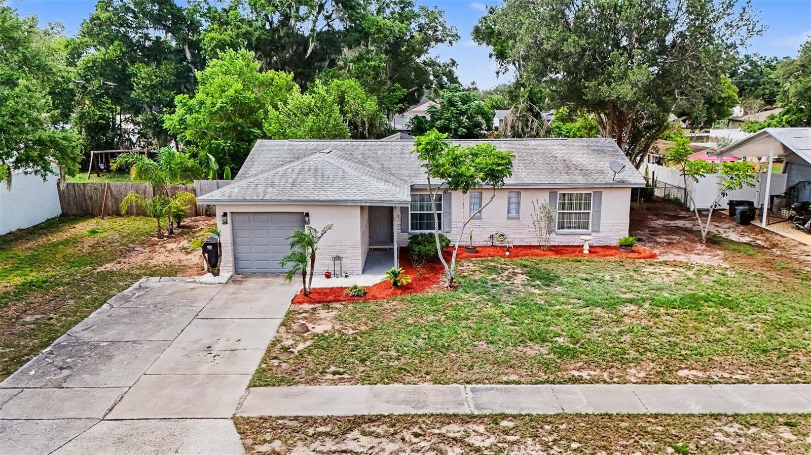 2022 LANCE CT, DOVER, FL, 33527