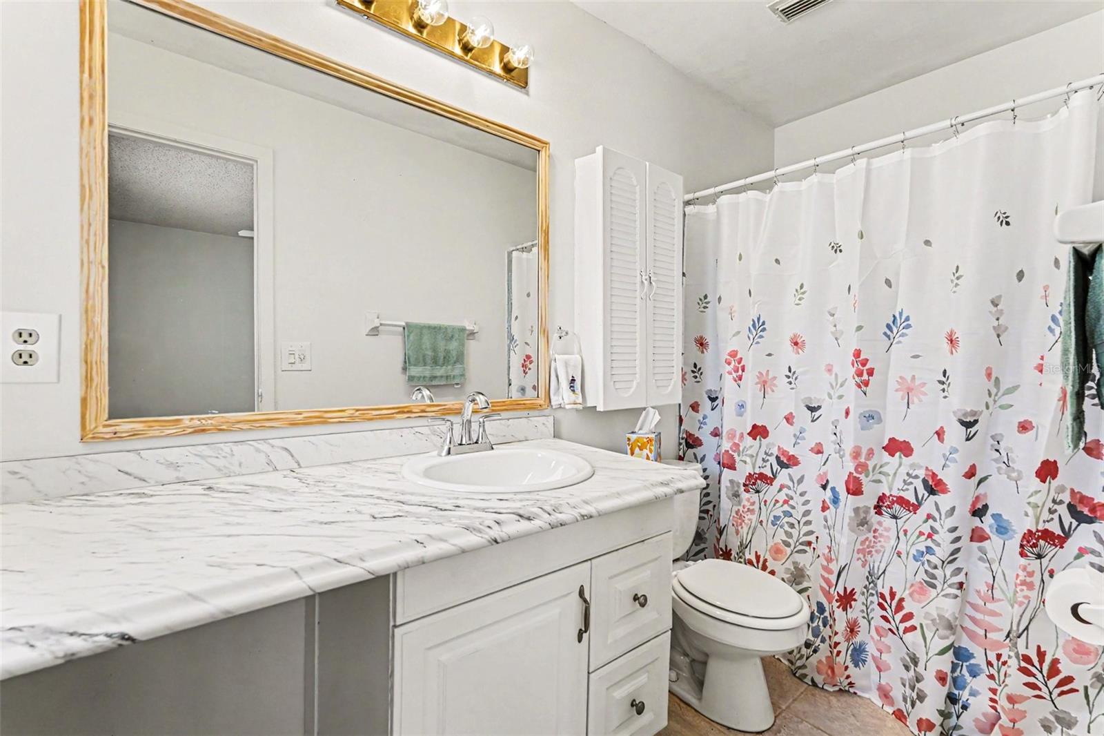 2022 LANCE CT, DOVER, FL, 33527