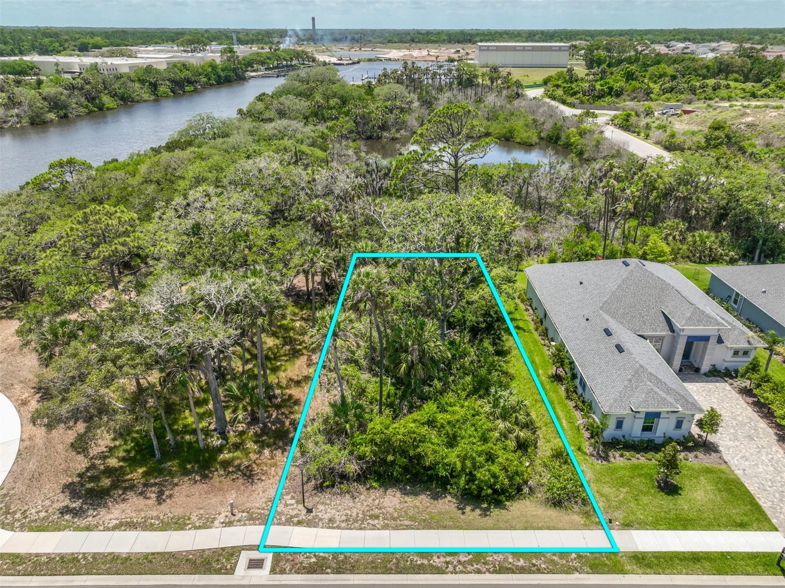 300 S RIVERWALK DR, PALM COAST, FL, 32137
