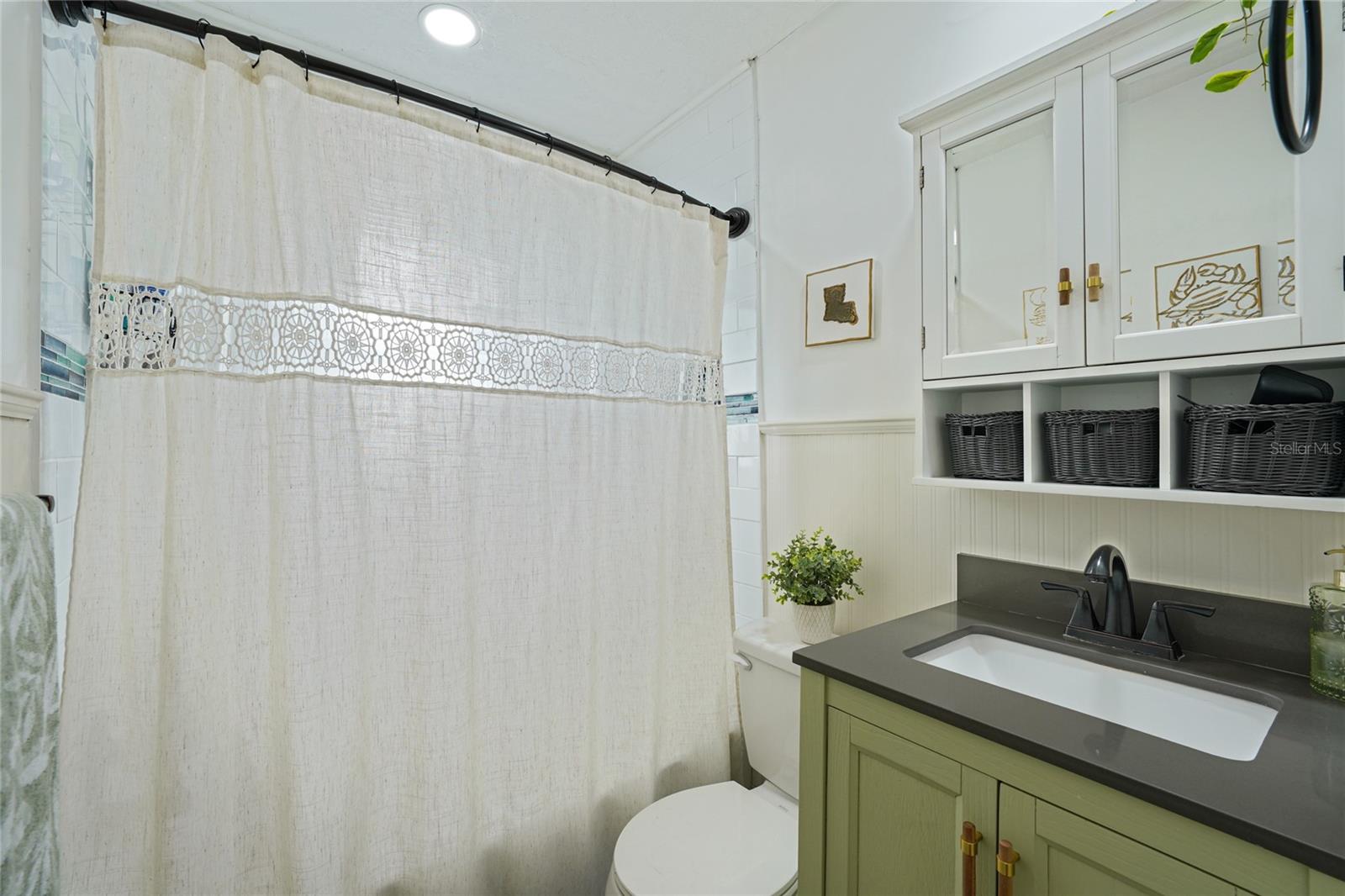 5201 11TH AVE N, ST PETERSBURG, FL, 33710
