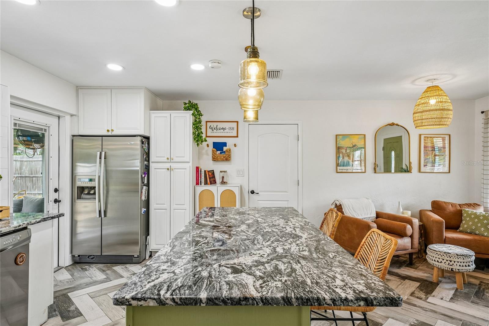 5201 11TH AVE N, ST PETERSBURG, FL, 33710