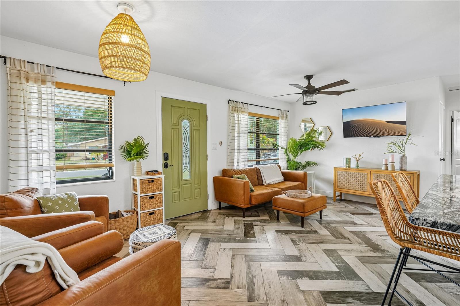 5201 11TH AVE N, ST PETERSBURG, FL, 33710