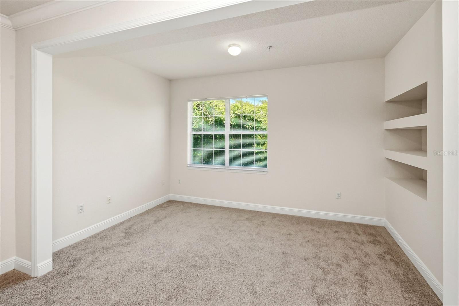 330 SOUTHERN PECAN CIR #205, WINTER GARDEN, FL, 34787