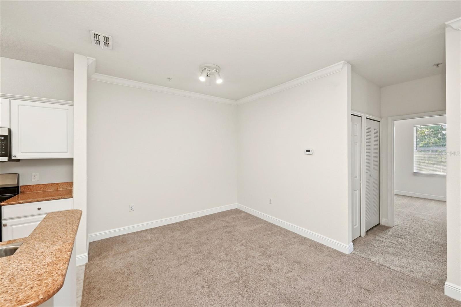 330 SOUTHERN PECAN CIR #205, WINTER GARDEN, FL, 34787