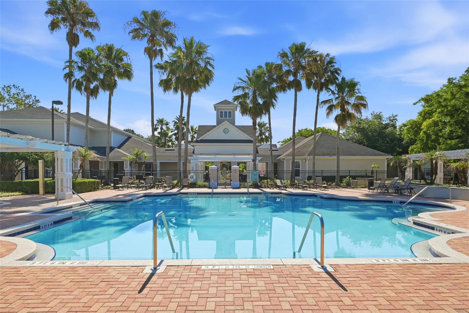 330 SOUTHERN PECAN CIR #205, WINTER GARDEN, FL, 34787
