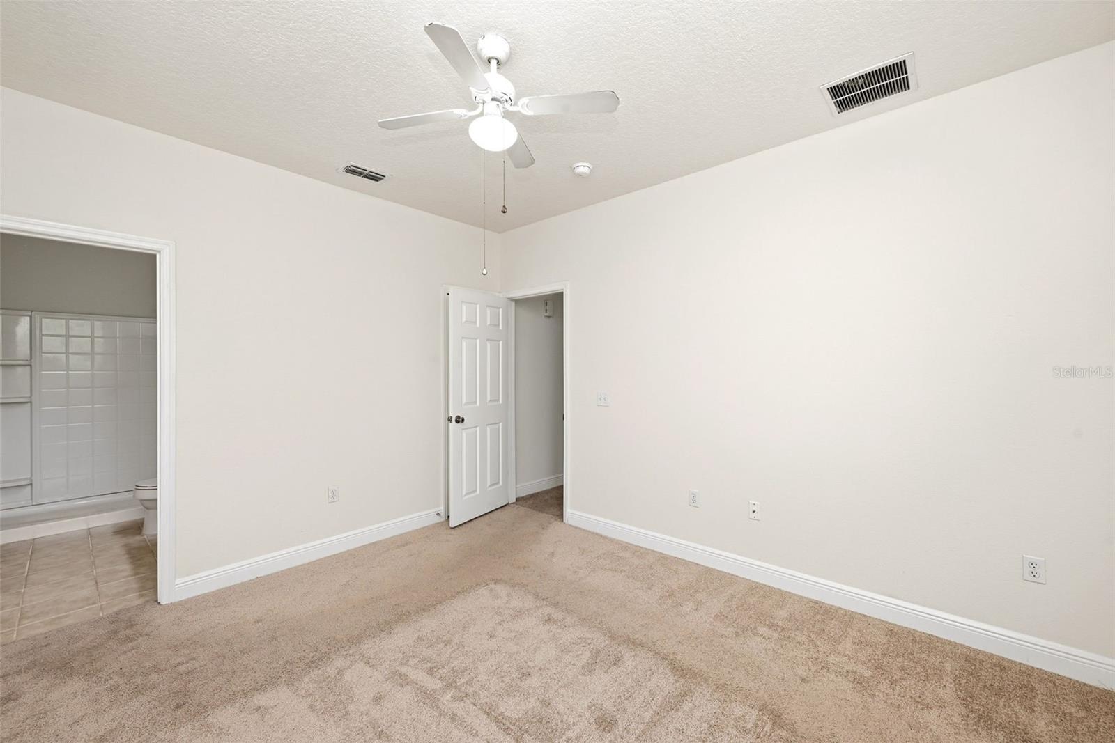 330 SOUTHERN PECAN CIR #205, WINTER GARDEN, FL, 34787