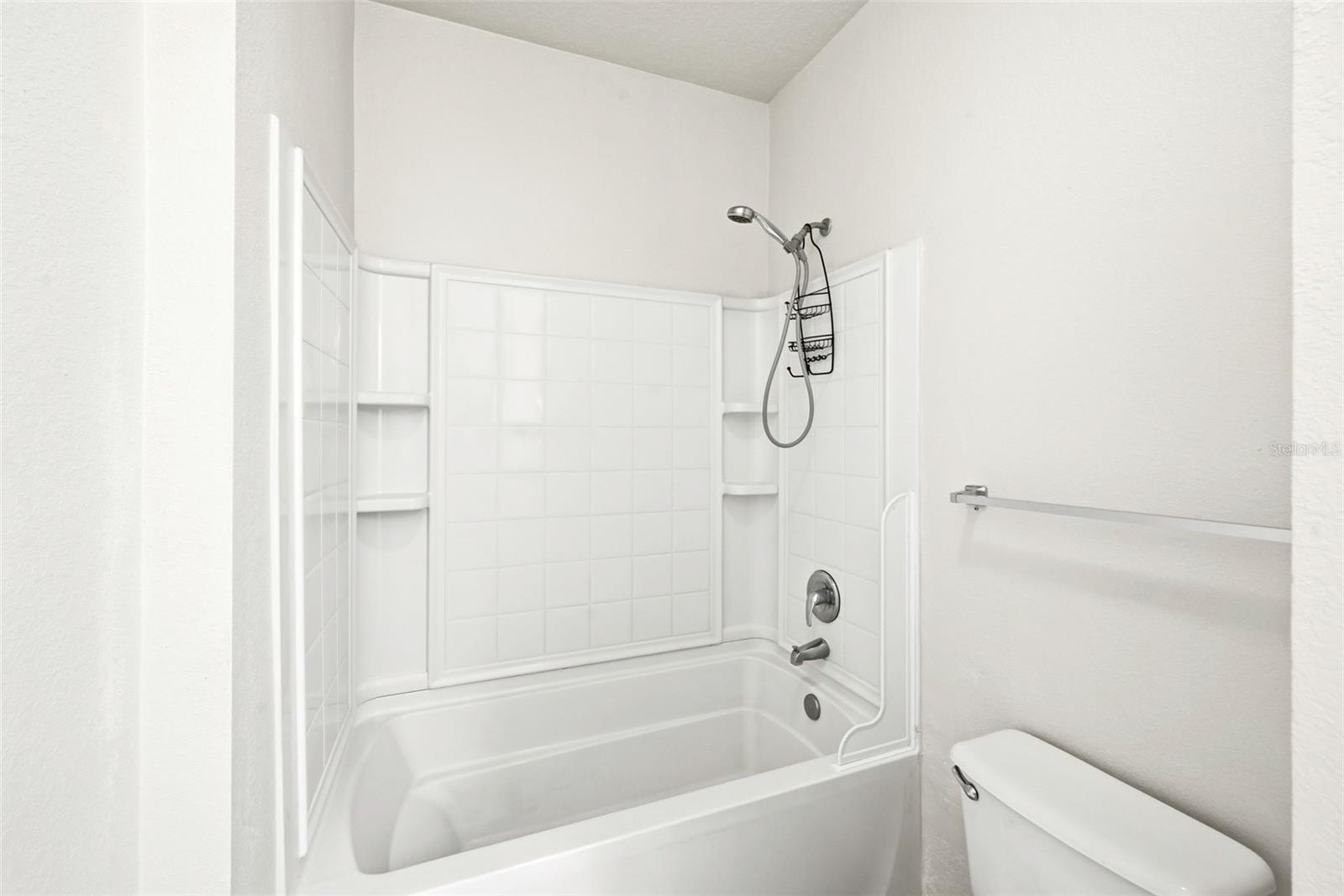 330 SOUTHERN PECAN CIR #205, WINTER GARDEN, FL, 34787