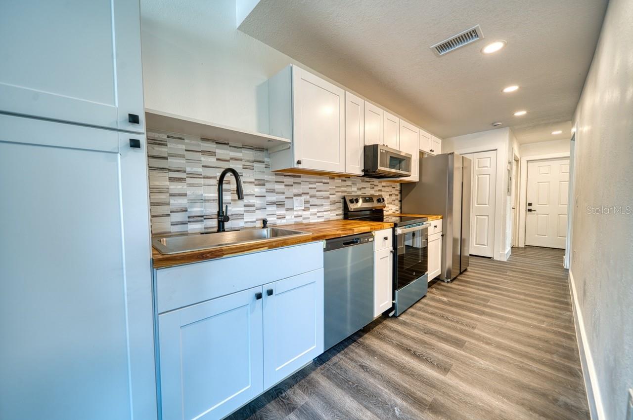 5405 OLD CHENEY HWY, ORLANDO, FL, 32807