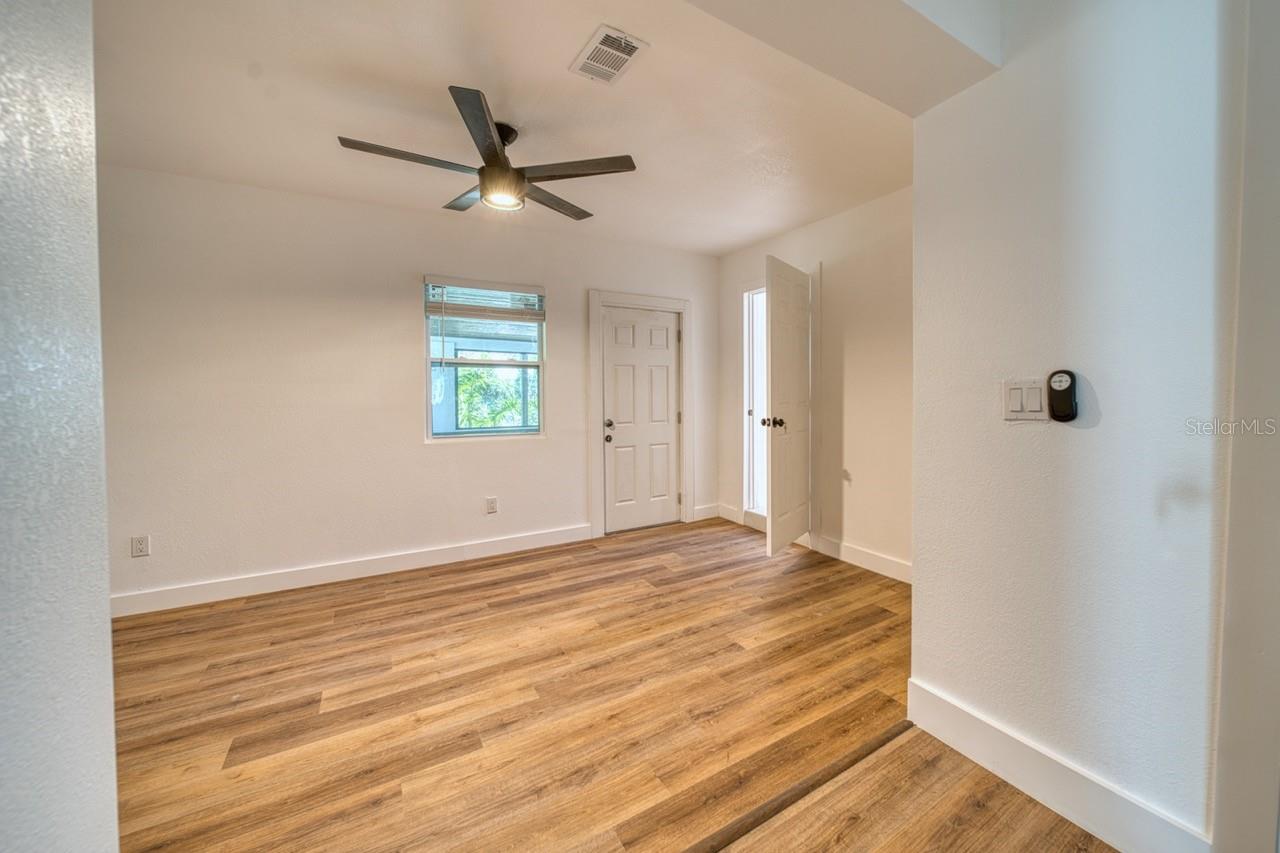5405 OLD CHENEY HWY, ORLANDO, FL, 32807