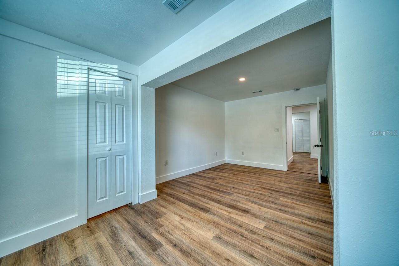 5405 OLD CHENEY HWY, ORLANDO, FL, 32807