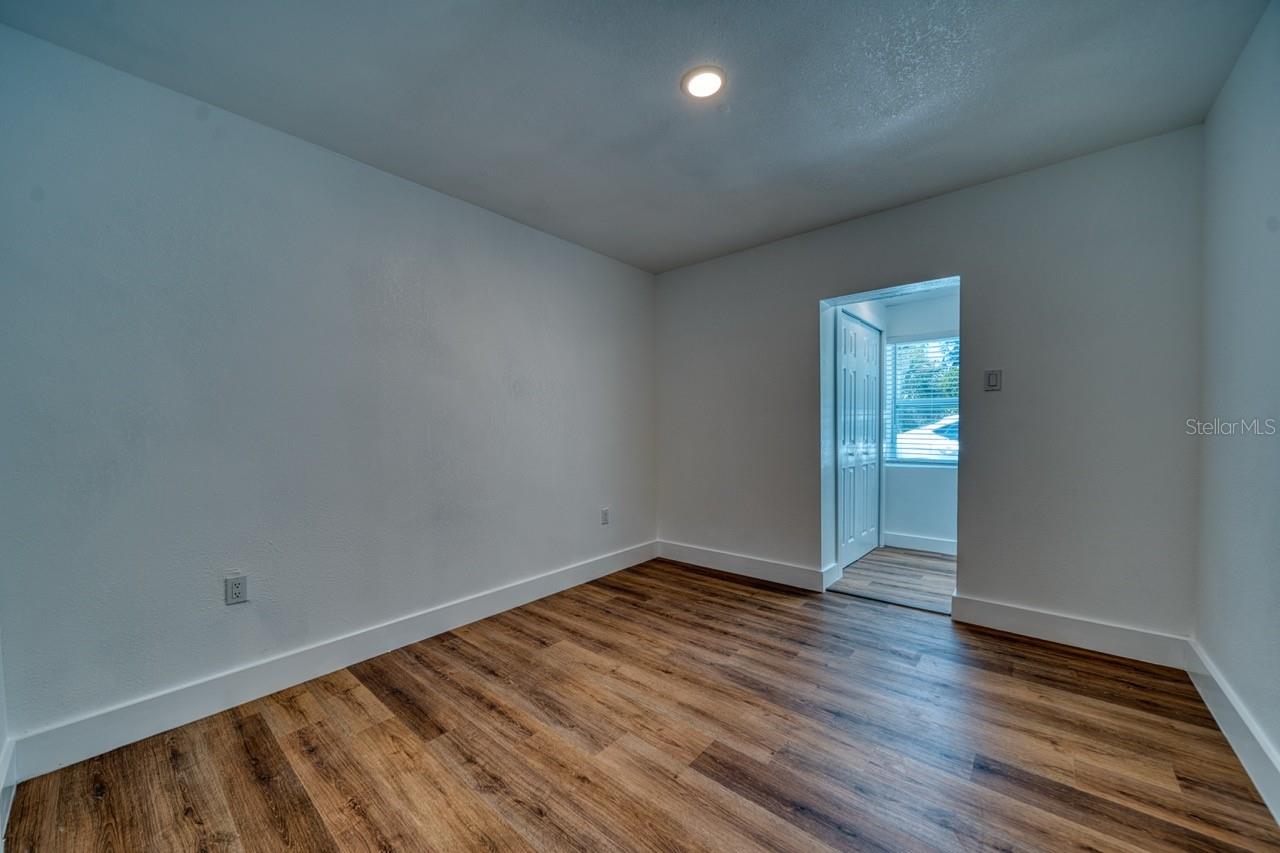 5405 OLD CHENEY HWY, ORLANDO, FL, 32807