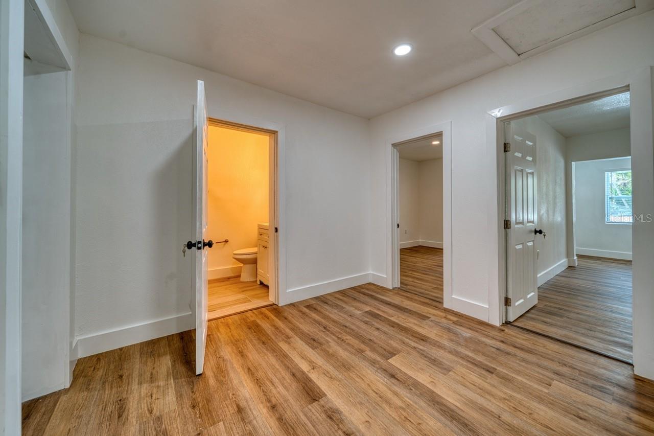5405 OLD CHENEY HWY, ORLANDO, FL, 32807