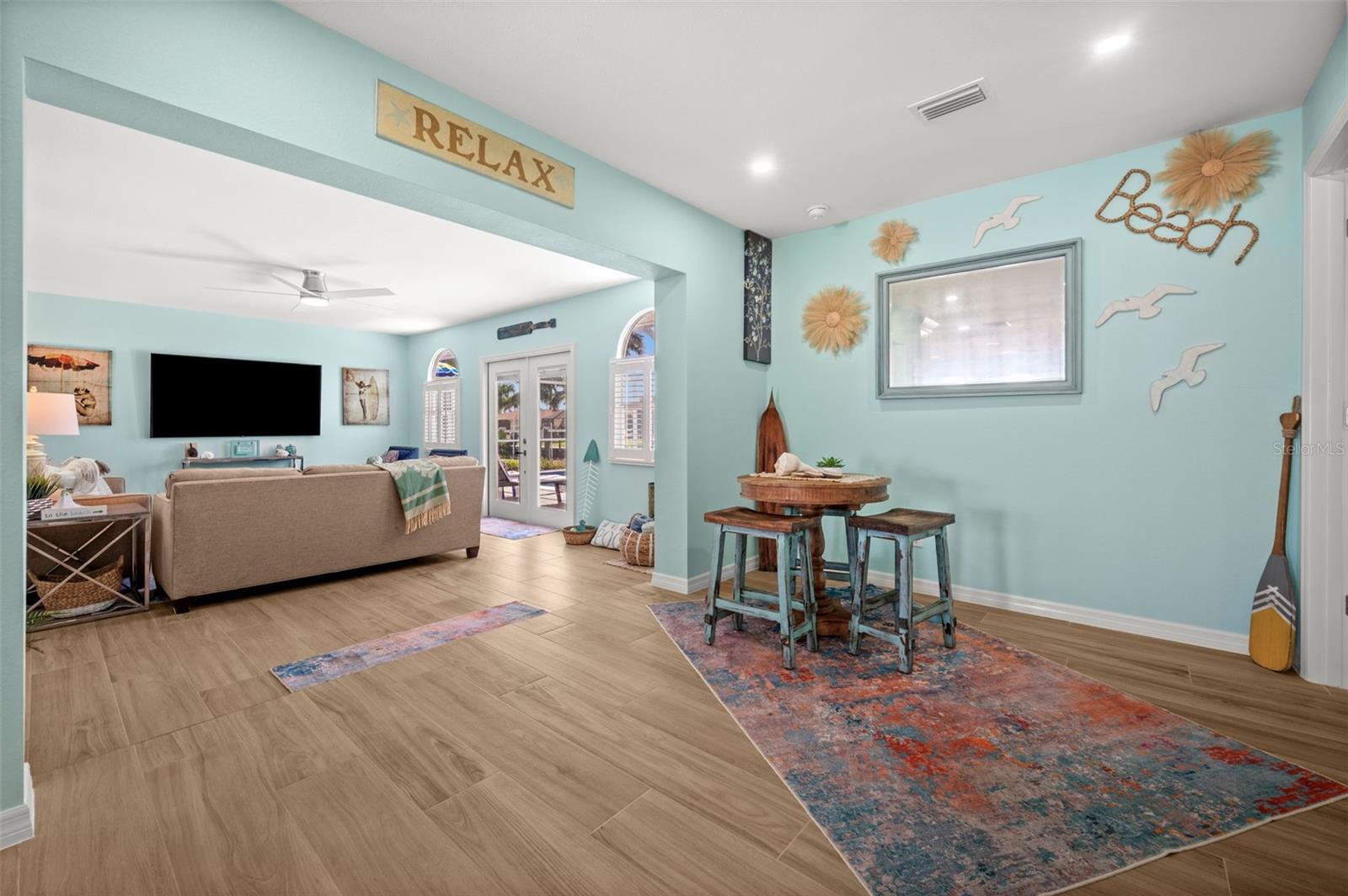 1432 VENETIAN CT, CAPE CORAL, FL, 33904