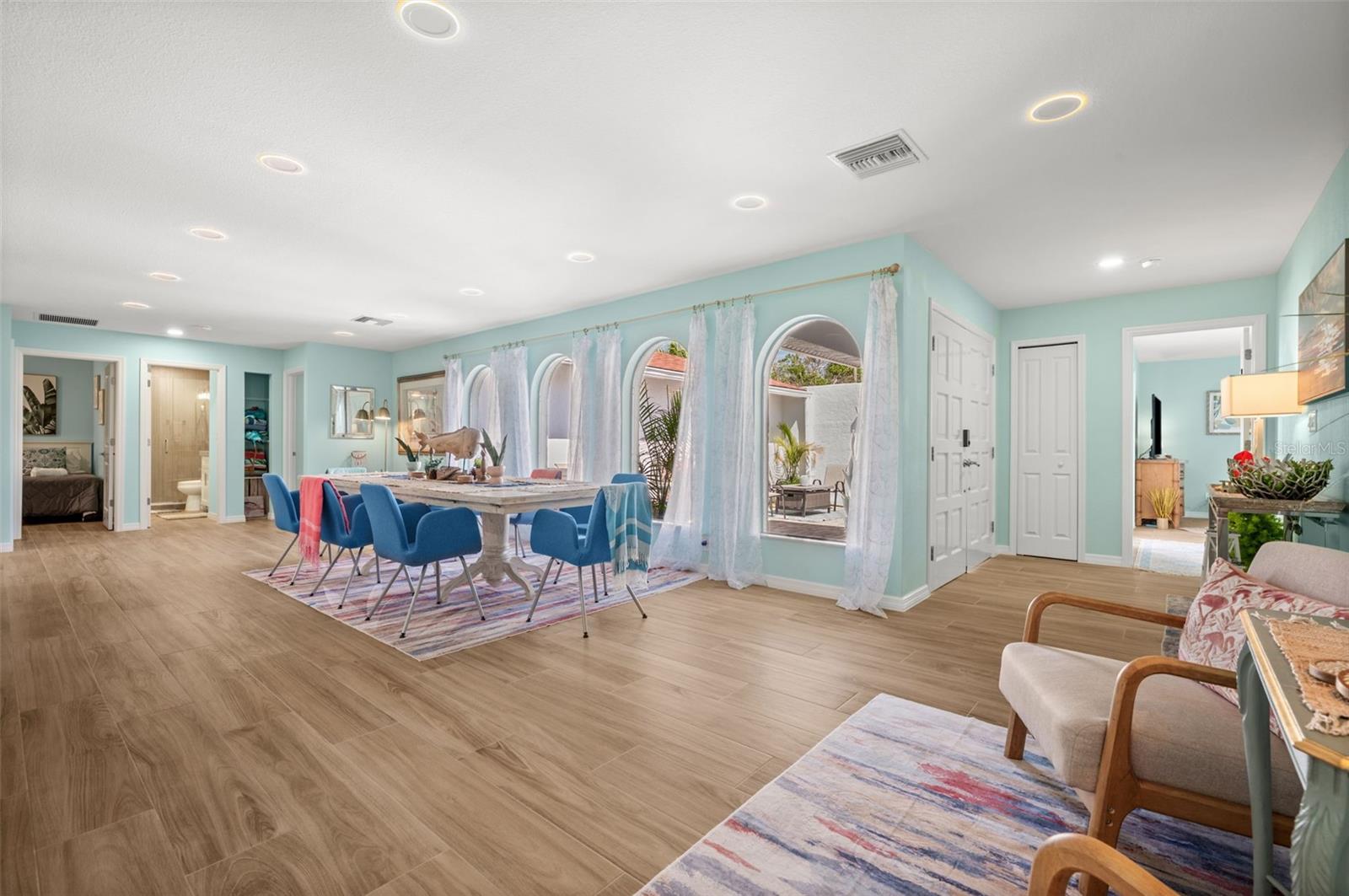 1432 VENETIAN CT, CAPE CORAL, FL, 33904