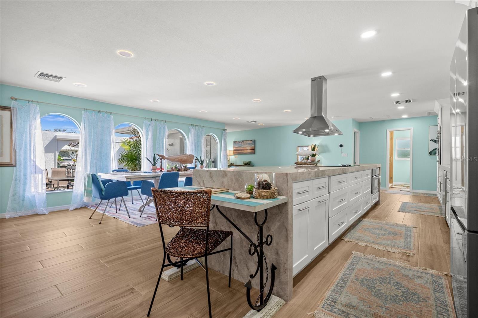 1432 VENETIAN CT, CAPE CORAL, FL, 33904