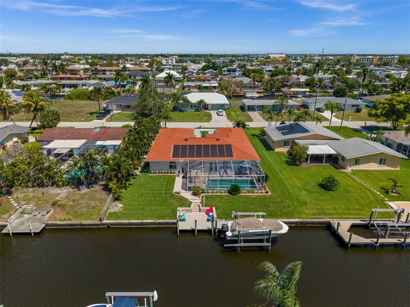 1432 VENETIAN CT, CAPE CORAL, FL, 33904