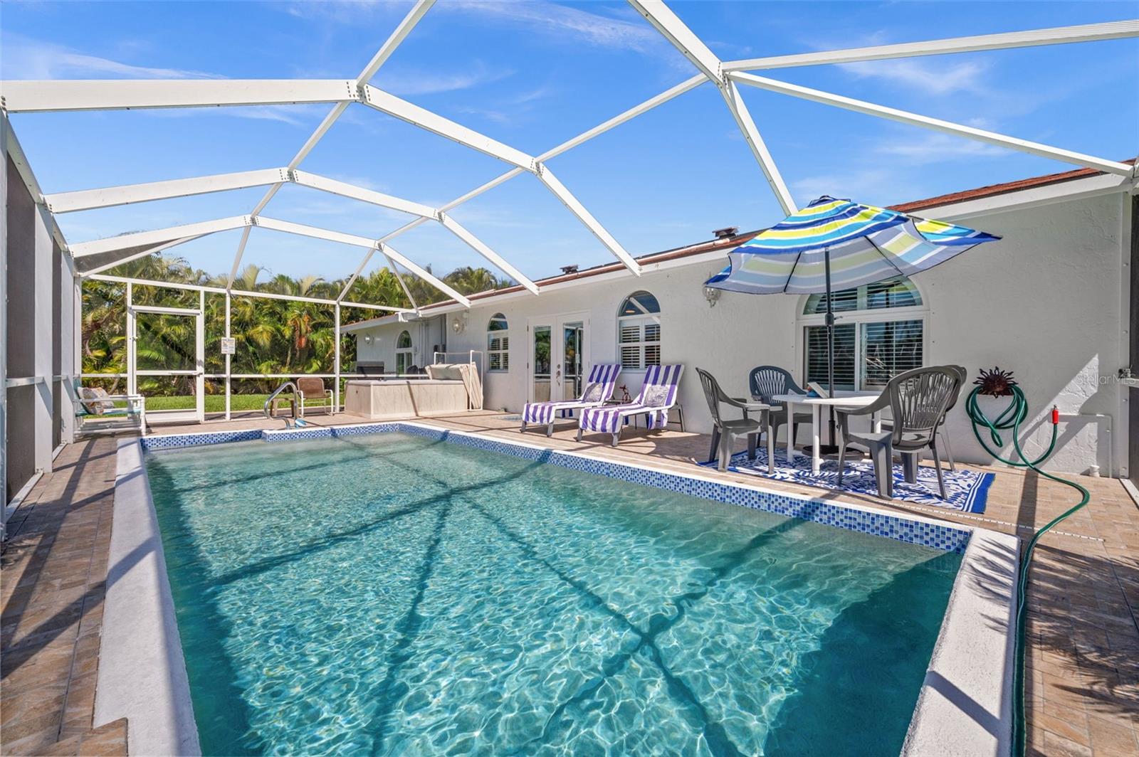 1432 VENETIAN CT, CAPE CORAL, FL, 33904
