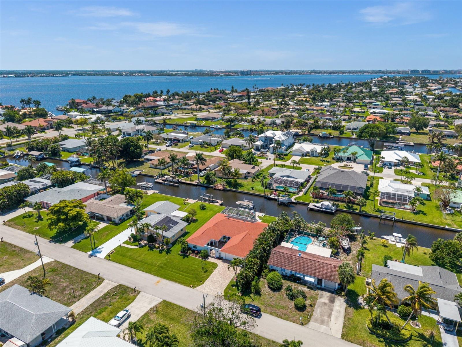 1432 VENETIAN CT, CAPE CORAL, FL, 33904