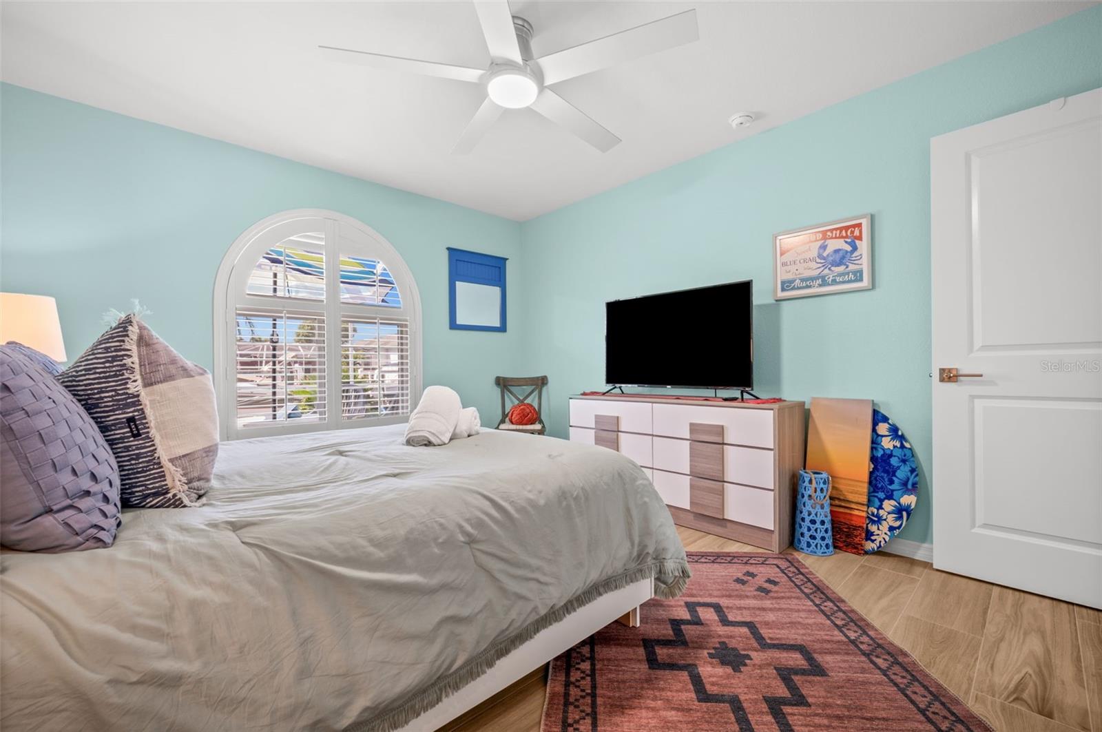 1432 VENETIAN CT, CAPE CORAL, FL, 33904