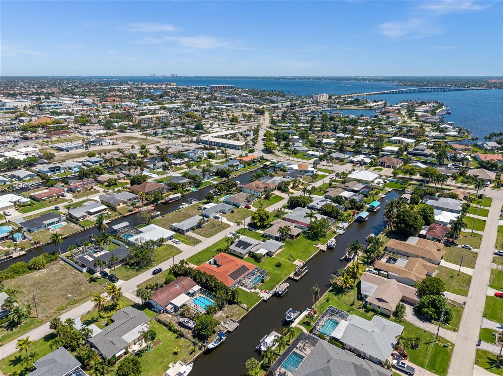 1432 VENETIAN CT, CAPE CORAL, FL, 33904