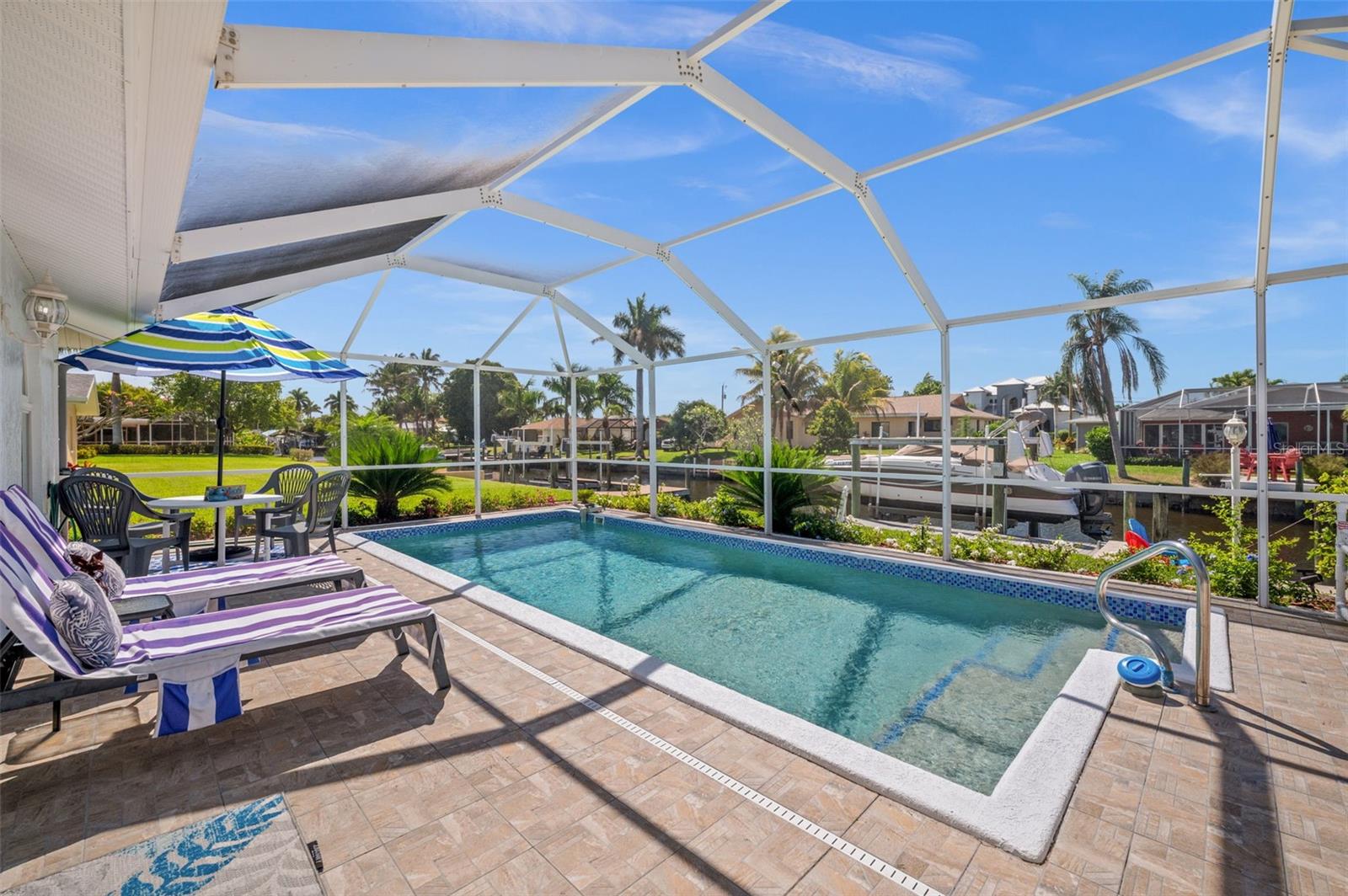 1432 VENETIAN CT, CAPE CORAL, FL, 33904