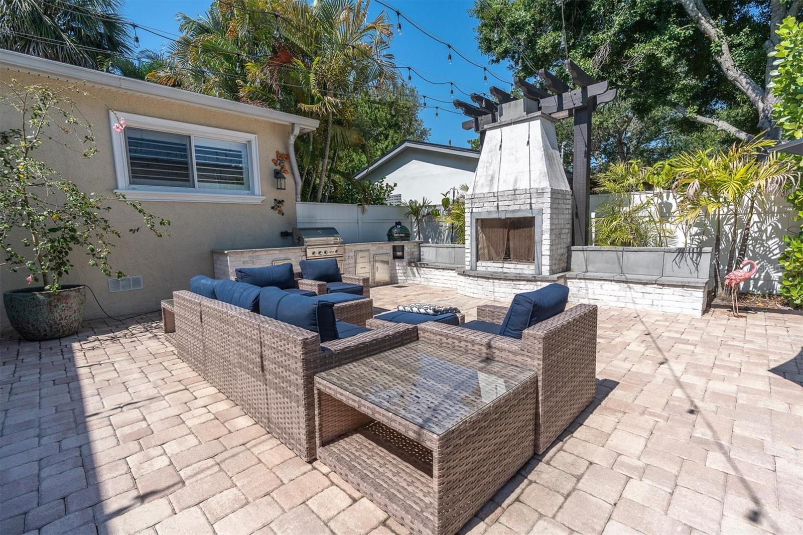 6145 2ND AVE N, ST PETERSBURG, FL, 33710