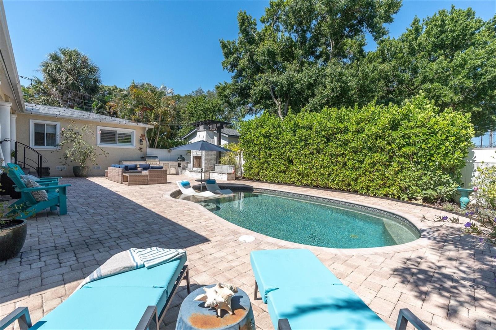 6145 2ND AVE N, ST PETERSBURG, FL, 33710