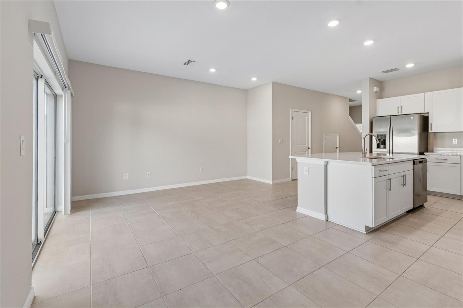 2470 PARAVANE WAY, WESLEY CHAPEL, FL, 33543