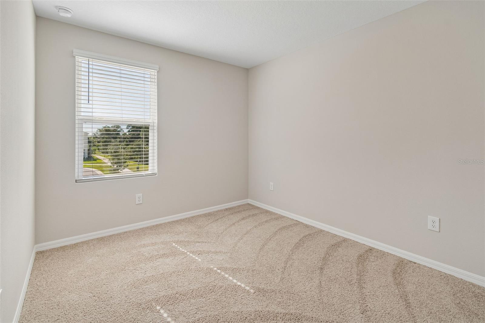 2470 PARAVANE WAY, WESLEY CHAPEL, FL, 33543