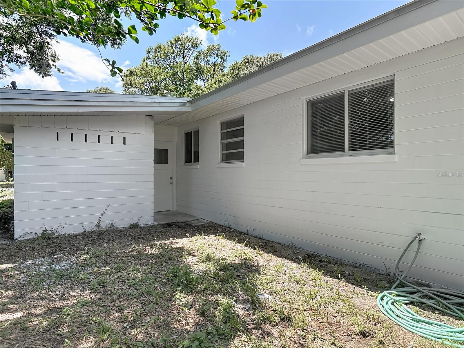 1495 GRANADA AVE, DAYTONA BEACH, FL, 32117