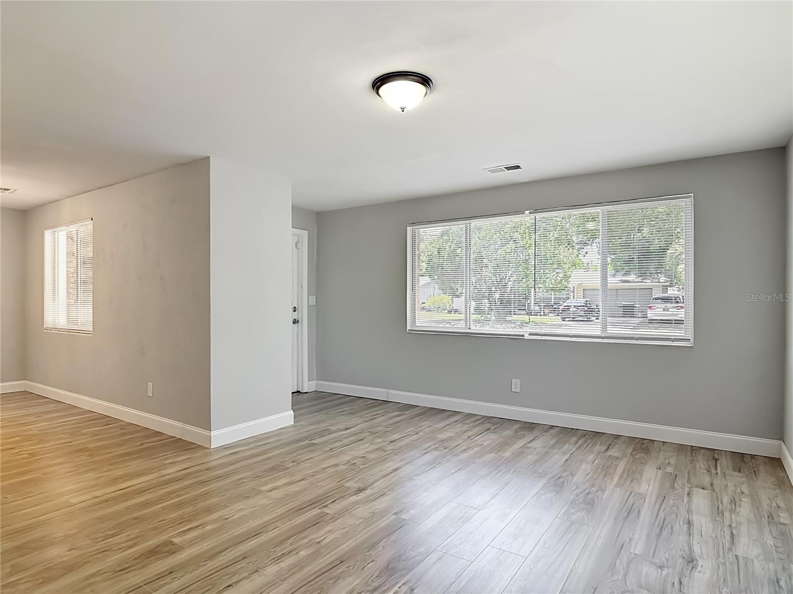 1495 GRANADA AVE, DAYTONA BEACH, FL, 32117