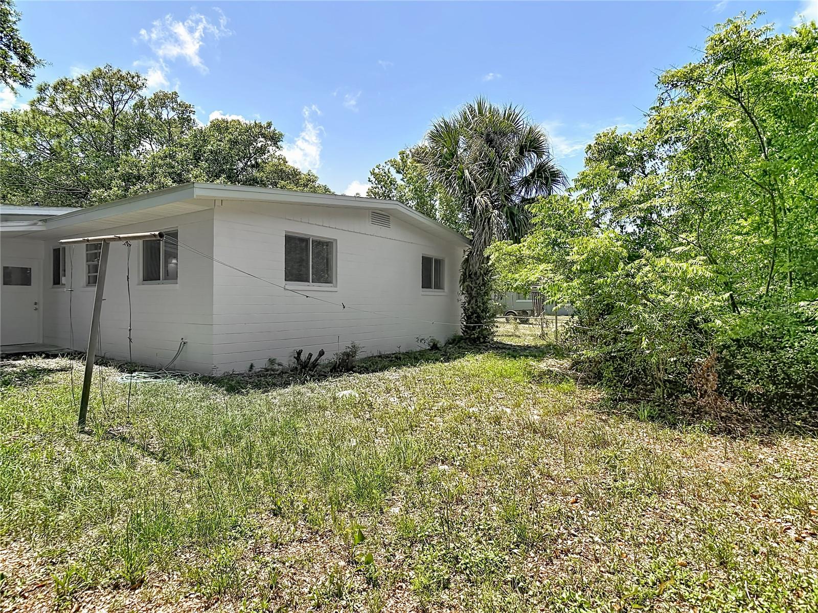 1495 GRANADA AVE, DAYTONA BEACH, FL, 32117