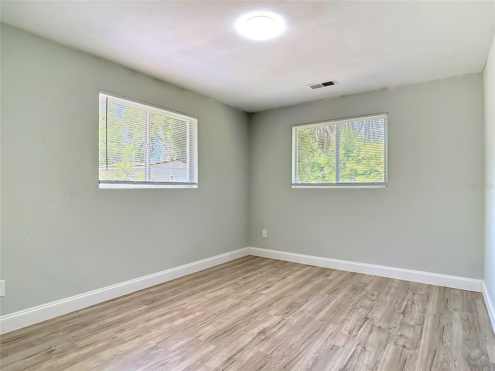 1495 GRANADA AVE, DAYTONA BEACH, FL, 32117
