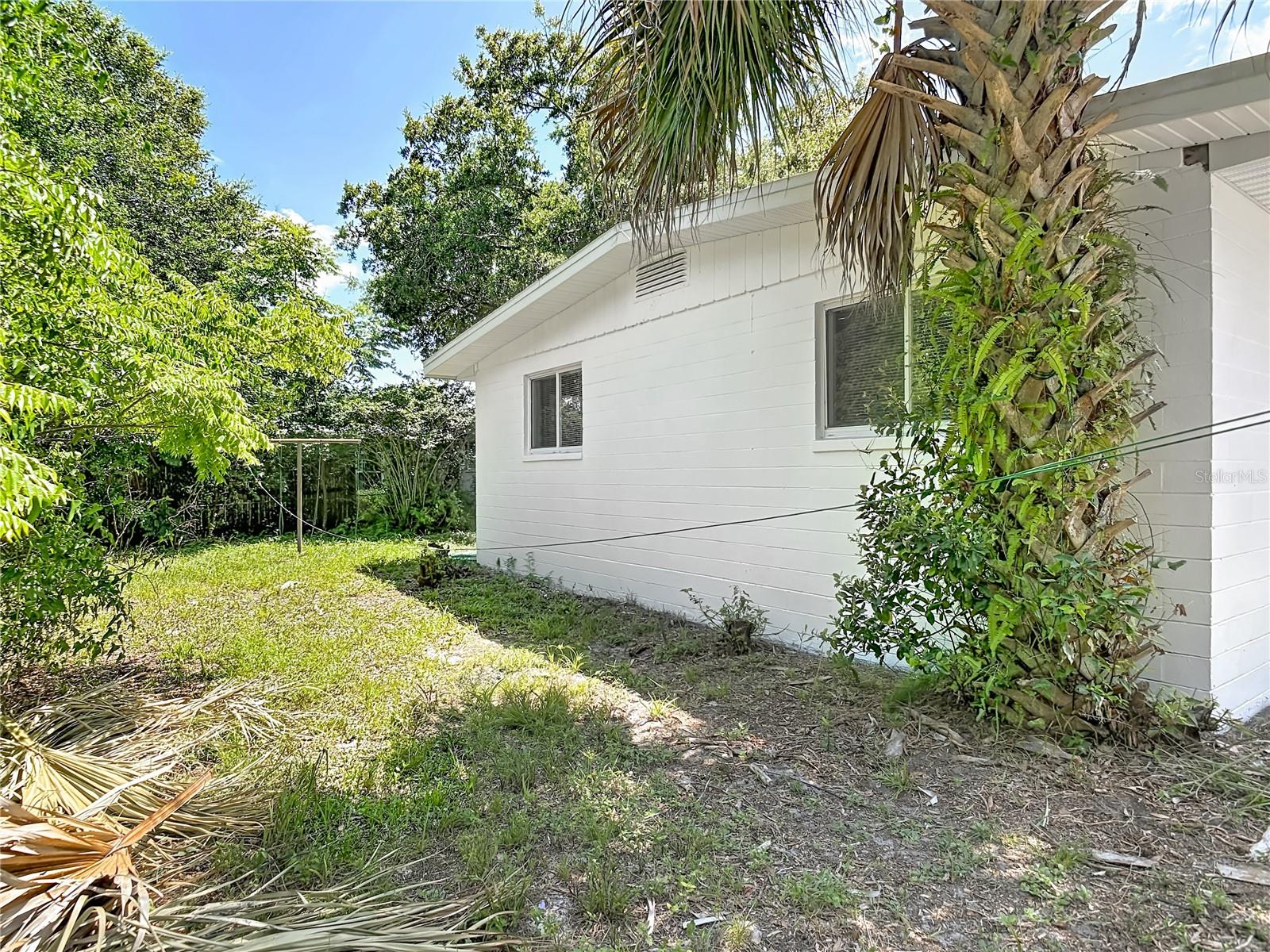1495 GRANADA AVE, DAYTONA BEACH, FL, 32117