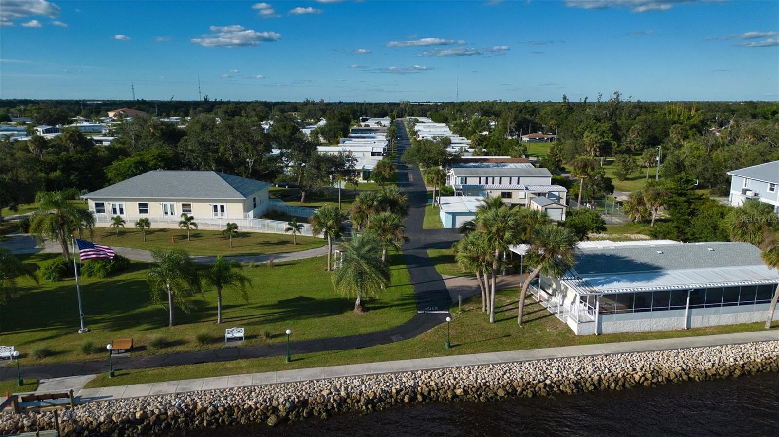 24437 HARBORVIEW RD #5, PUNTA GORDA, FL, 33980