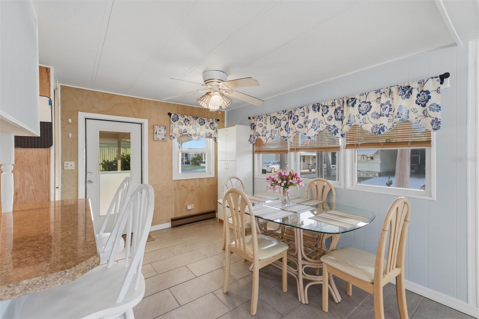 24437 HARBORVIEW RD #5, PUNTA GORDA, FL, 33980