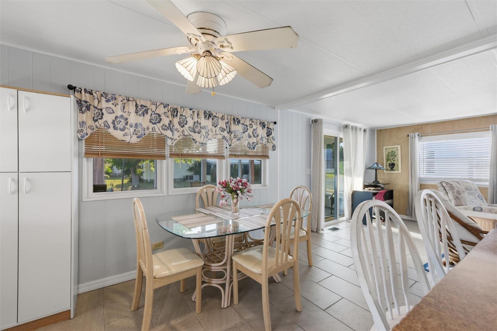 24437 HARBORVIEW RD #5, PUNTA GORDA, FL, 33980