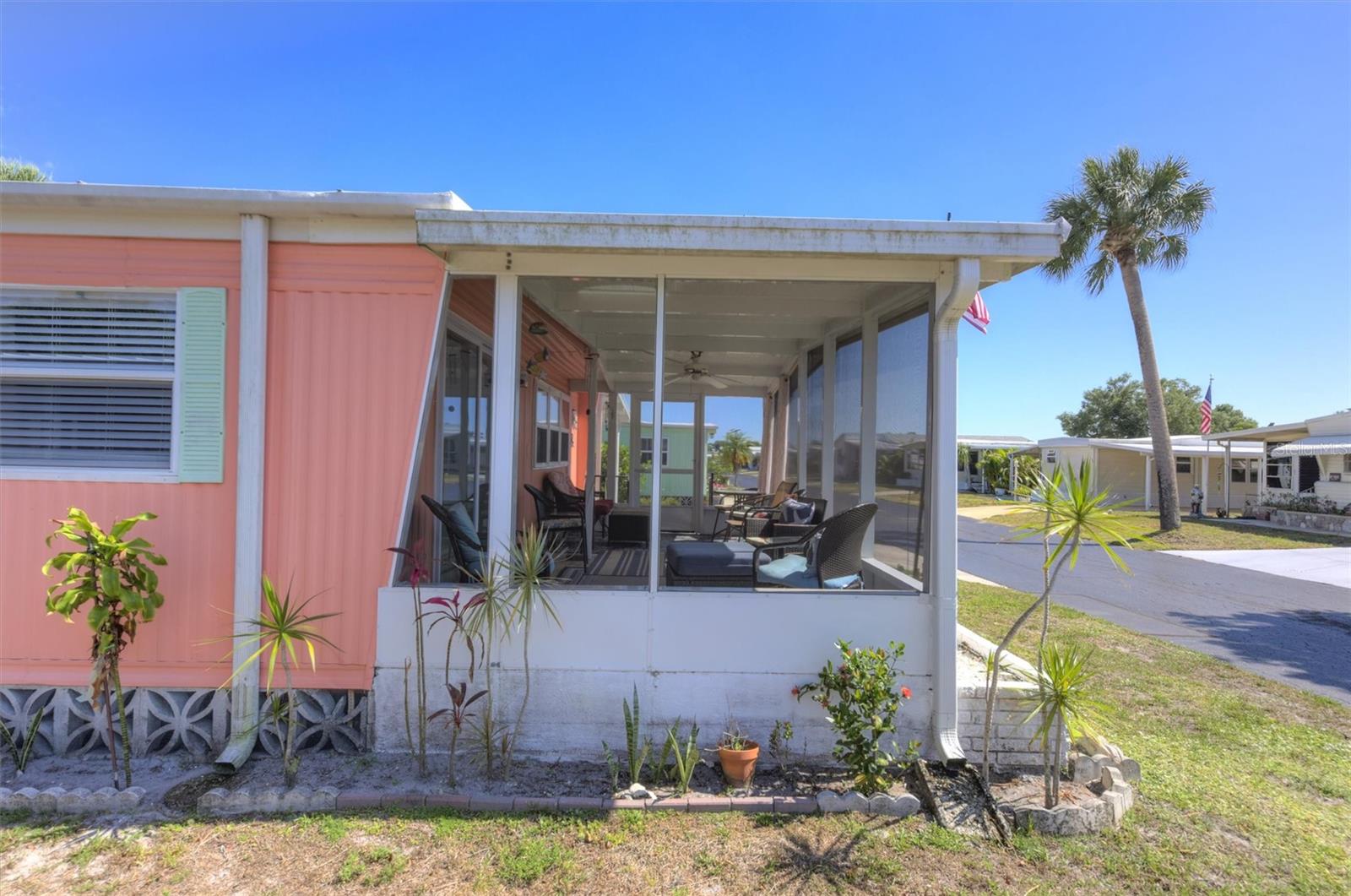 24437 HARBORVIEW RD #5, PUNTA GORDA, FL, 33980