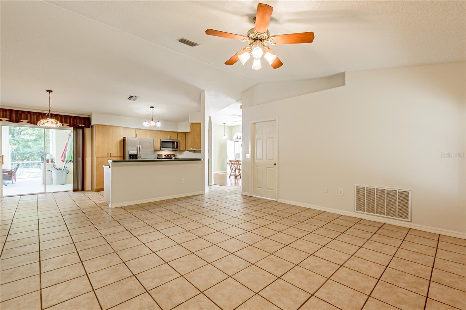 7629 WESTPOINT DR, WESLEY CHAPEL, FL, 33544