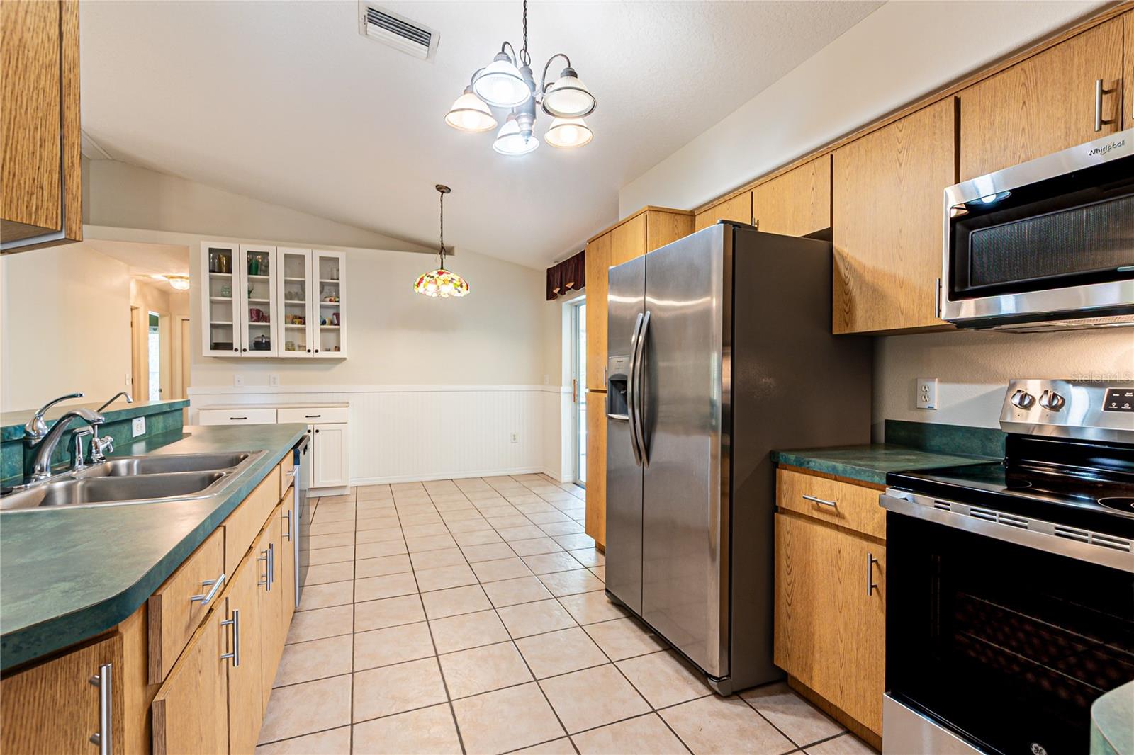 7629 WESTPOINT DR, WESLEY CHAPEL, FL, 33544