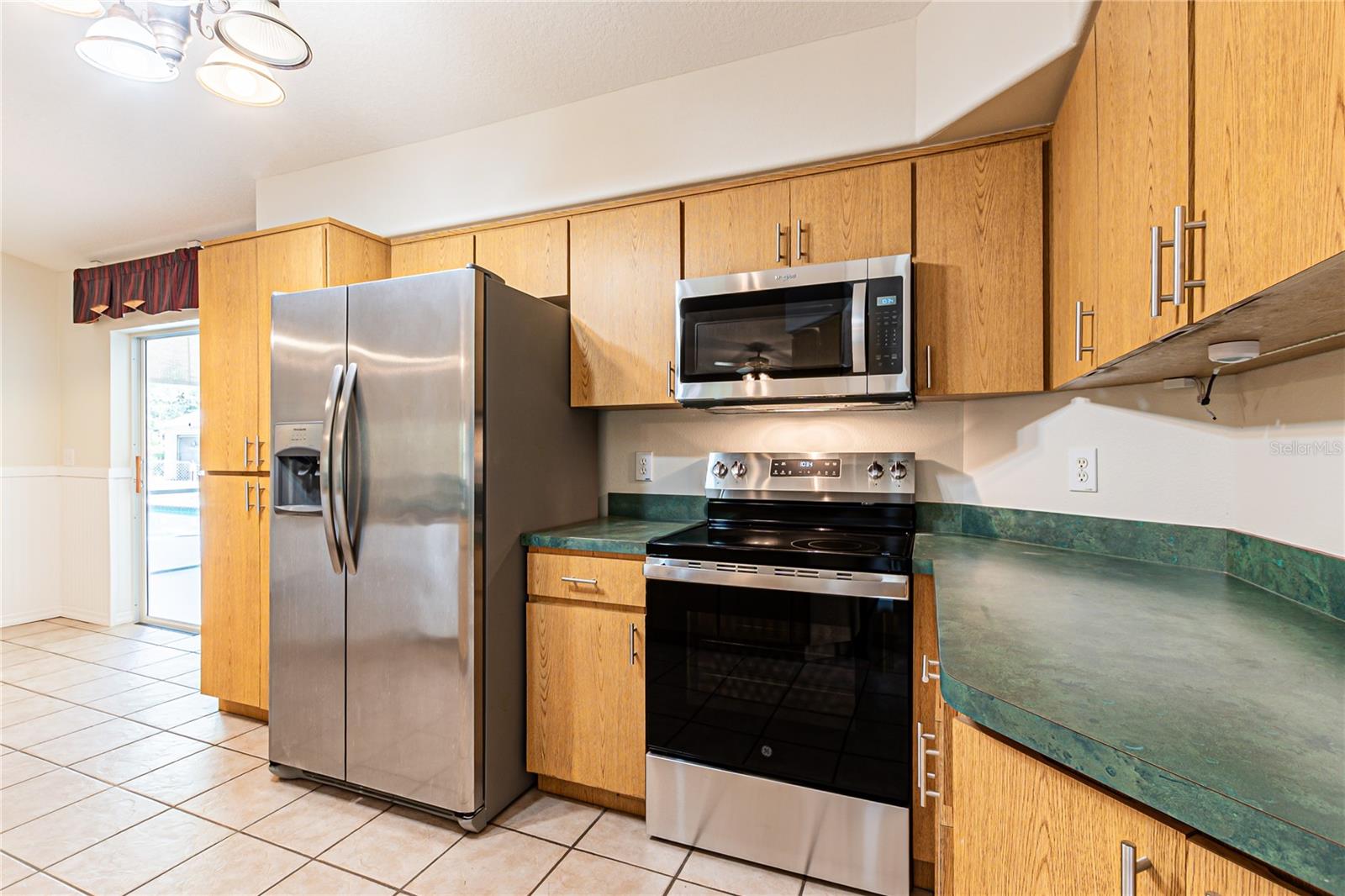 7629 WESTPOINT DR, WESLEY CHAPEL, FL, 33544
