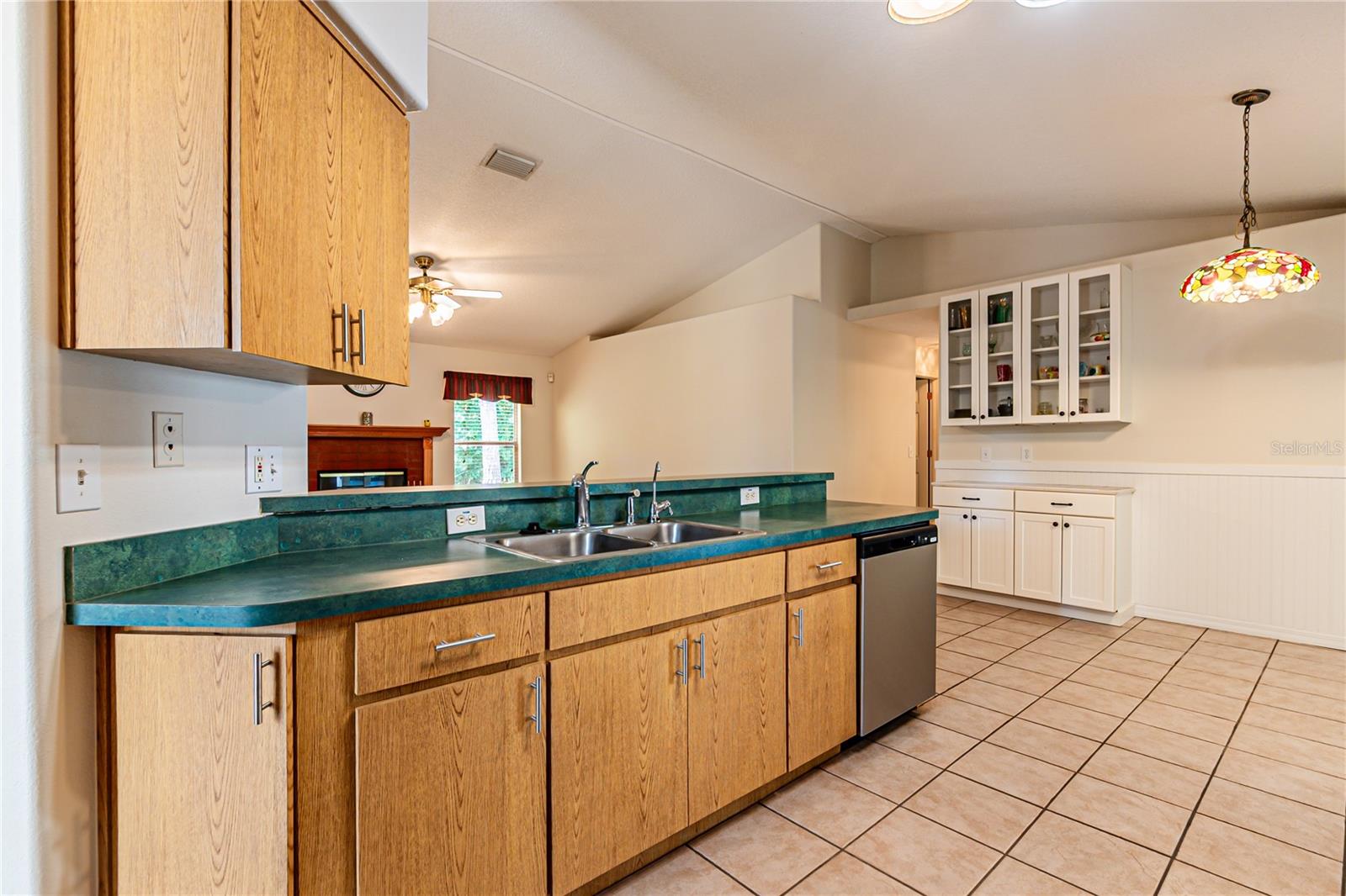 7629 WESTPOINT DR, WESLEY CHAPEL, FL, 33544