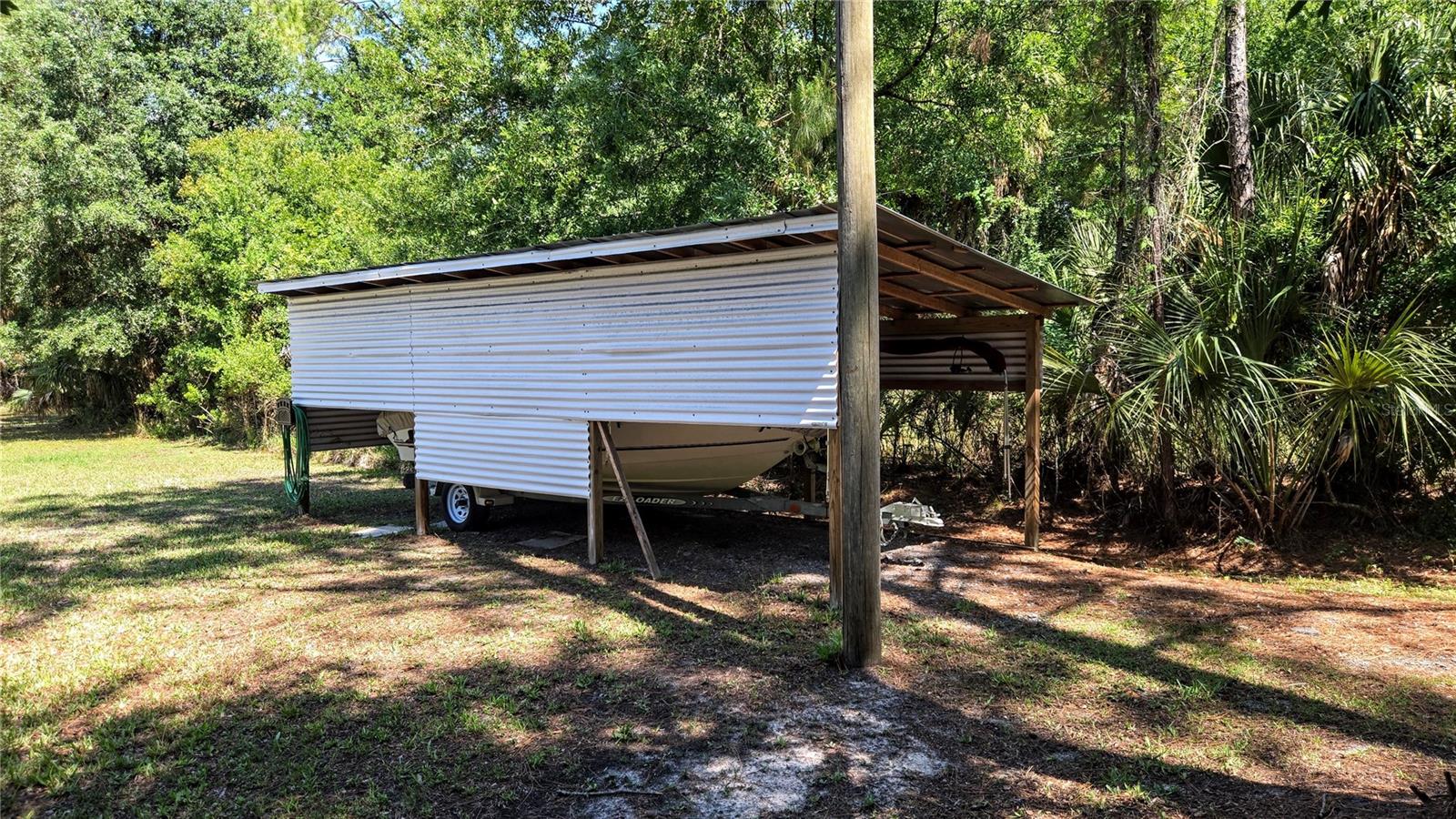7629 WESTPOINT DR, WESLEY CHAPEL, FL, 33544
