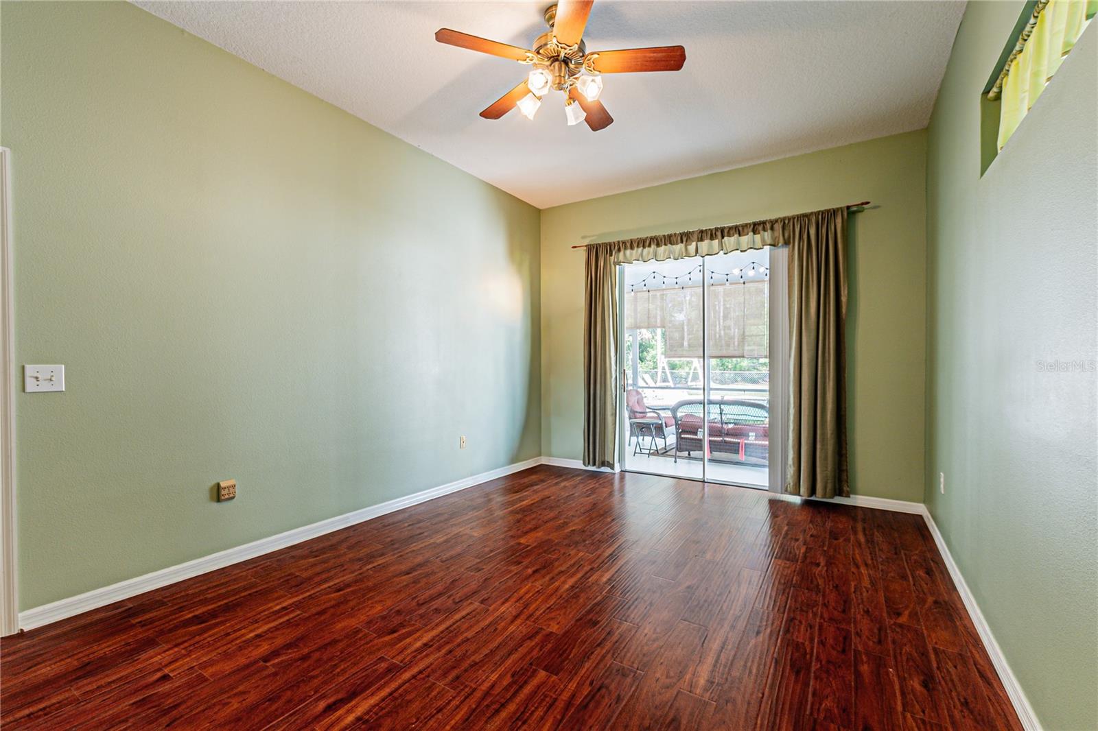 7629 WESTPOINT DR, WESLEY CHAPEL, FL, 33544