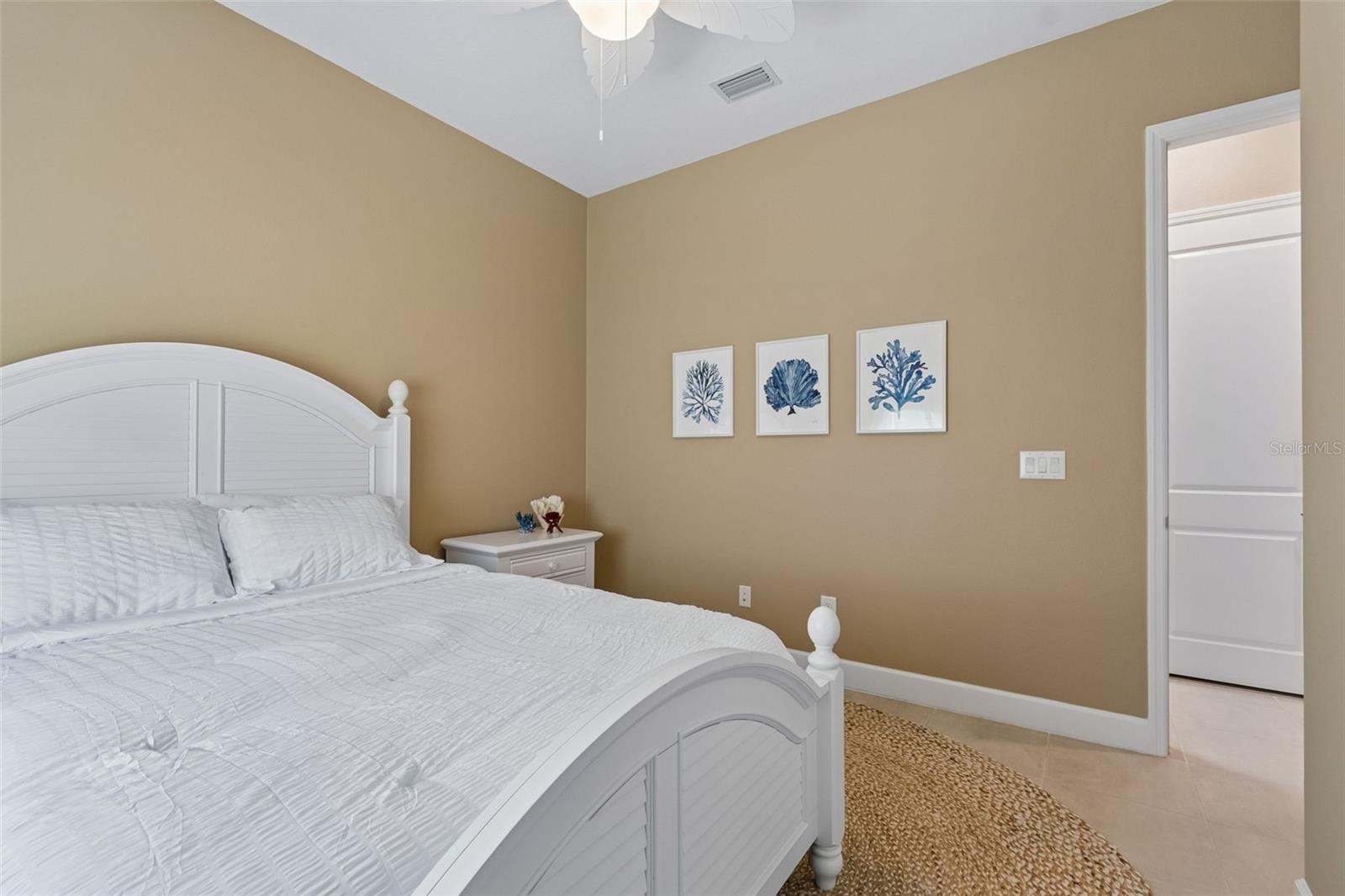 32732 TREE OF LIFE AVE, WESLEY CHAPEL, FL, 33543